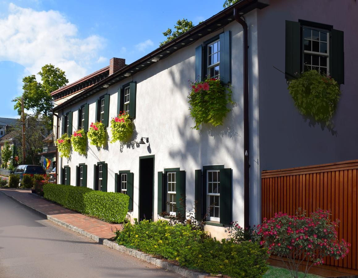 Carriage House New Hope Hotel Buitenkant foto